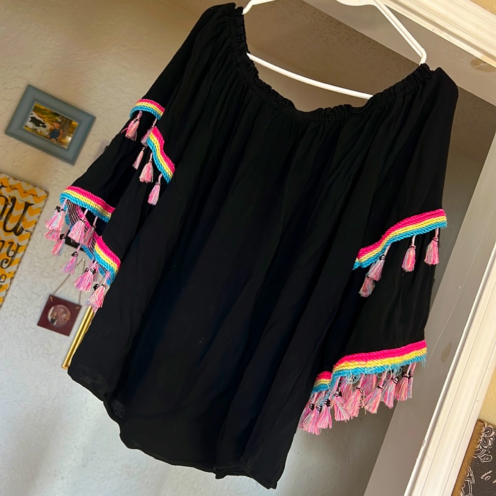 Women’s Black and Multi Color Blouse